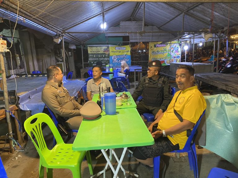 พ.ต.ท.กิตติศักดิ์ แก้วมีสว.สภ.ปะลุกาสาเมาะ พบปะเยี่ยมเยียนผู้นำท้องถิ่นในพื้นที่ วัน ที่ 24 มีนาคม 2568