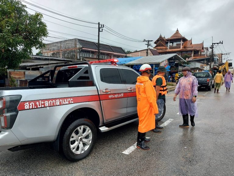 งานจราจร ว.4 อำนวยความสะดวกจราจรให้กับเทศบาลต้นไทร วันที่ 4 ธันวาคม 2567