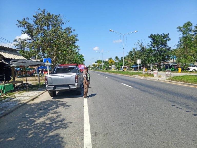 งานจราจร ว.4 ตรวจสอบเส้นทางจราจรและผิวจราจรเพื่ออำนวยความสะดวกและป้องกันการเกิดอุบัติเหตุ ในเทศกาลปีใหม่ วันที่ 2 มกราคม 2568